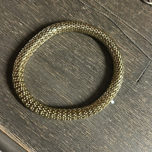 Gold Toned Vintage Roll On Snake Bracelet - Picture 3 of 3
